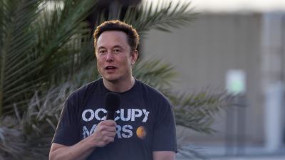 If You’ve Got the Ruler, Elon Musk Has the Dick: Billionaire Challenges Mark Zuckerberg to “Literal Dick Measuring Contest”